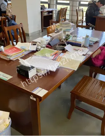 聊城图书馆占座事件标签