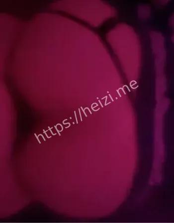 高颜值男神私生活黑料