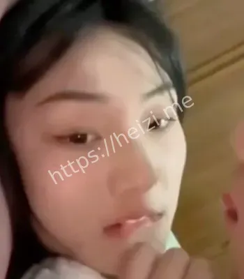 张佳薇