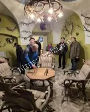 黄金小巷14号