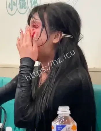 上海馄饨店女子打架事件