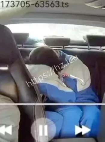 出租车监控学生大战