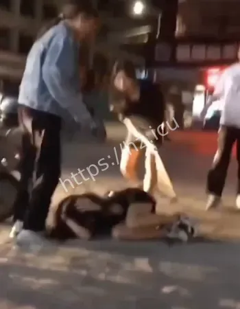 持械斗殴