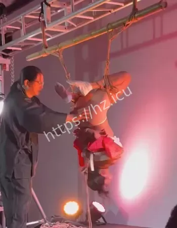 鵺神莲