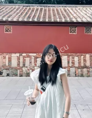 跟金主私密视频曝光