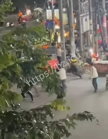 夜市打架视频疯传