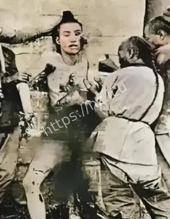 和尚为救被掳妇女舍身挡箭