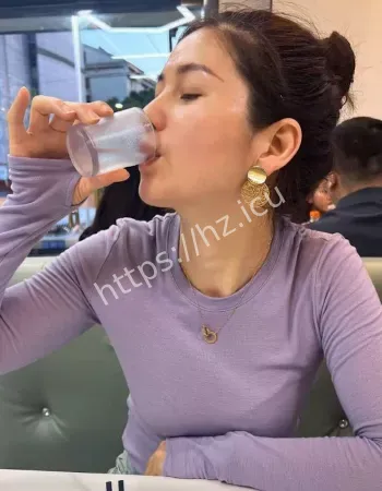 勾搭亲弟弟