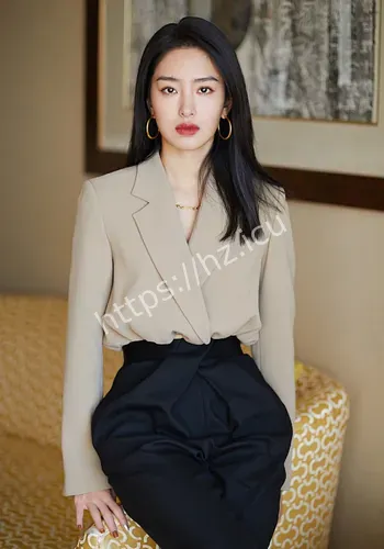 杨采钰深气场在线