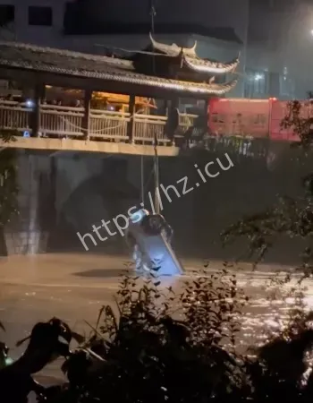 开车致女友截瘫