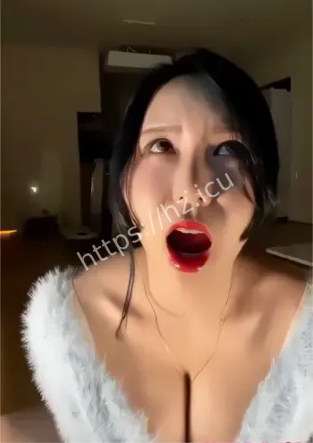 耐看女主大胆互动