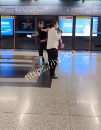杭州地铁偷拍事件