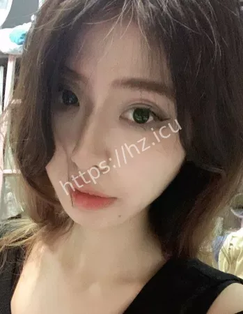 与男友大尺度私密自拍流出