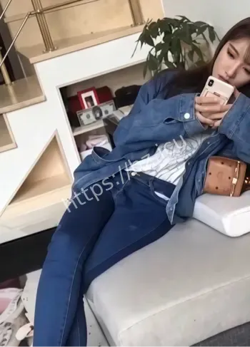 林雅儿形象反差