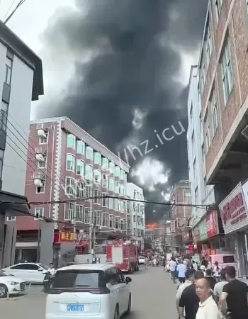 现场明火基本扑灭